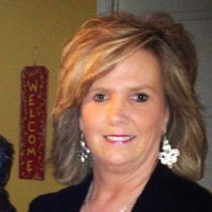 Meet your Posher, Debbie